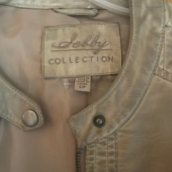 Leather Jacket color Tan - Picture 3 of 4